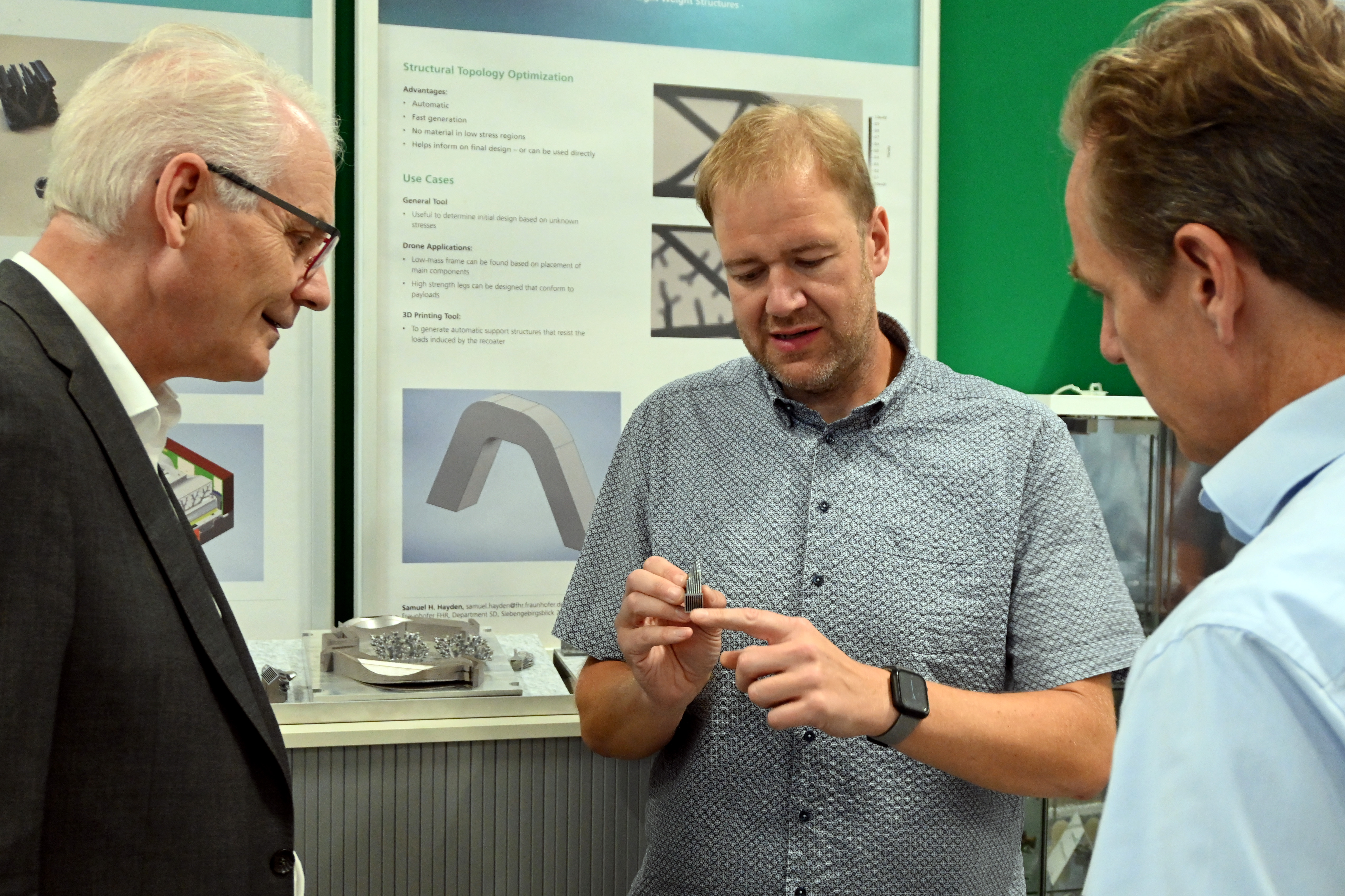 Besuch Prof. Stoffel, Präsident Hochschule Koblenz, am Fraunhofer FHR