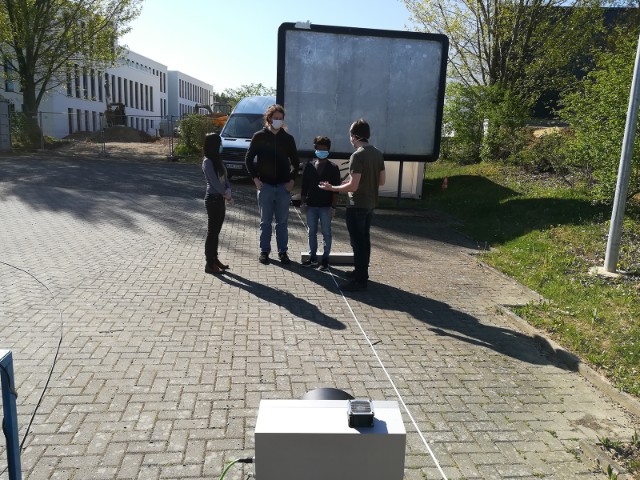 Testing the radar-based detection of the vital parameters of a group of people as they move naturally in an environment at Fraunhofer FHR.